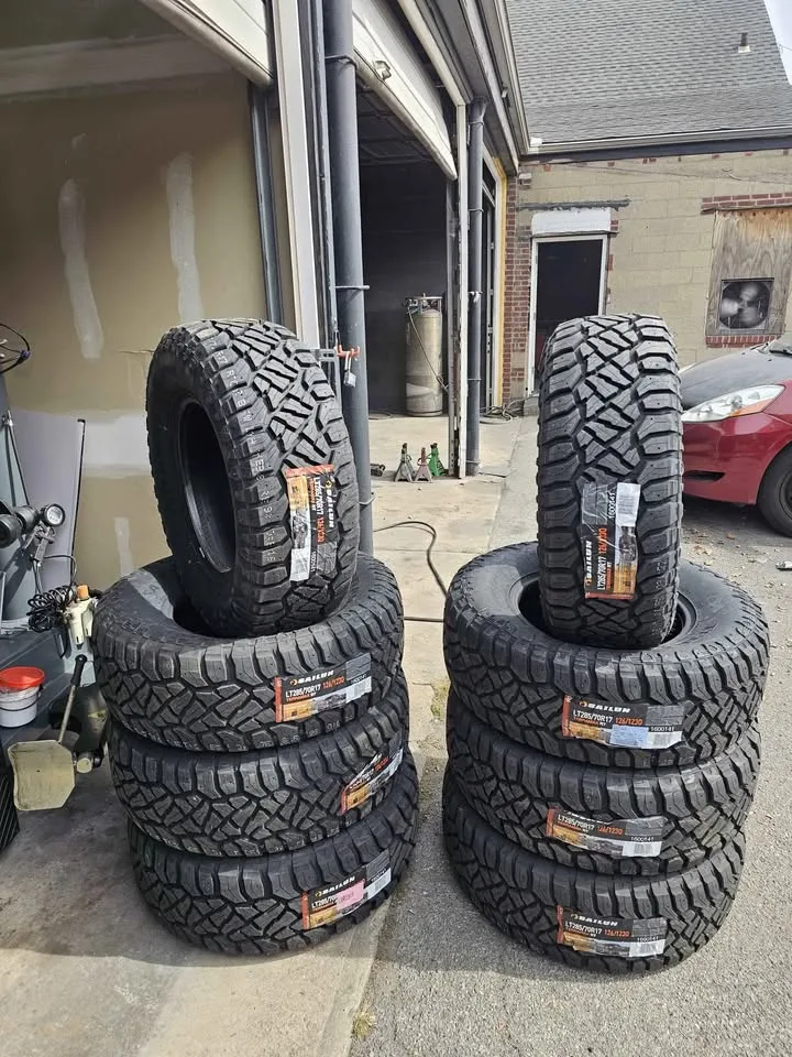 285-70-LT17 Sailun Terramax image indicator(3)