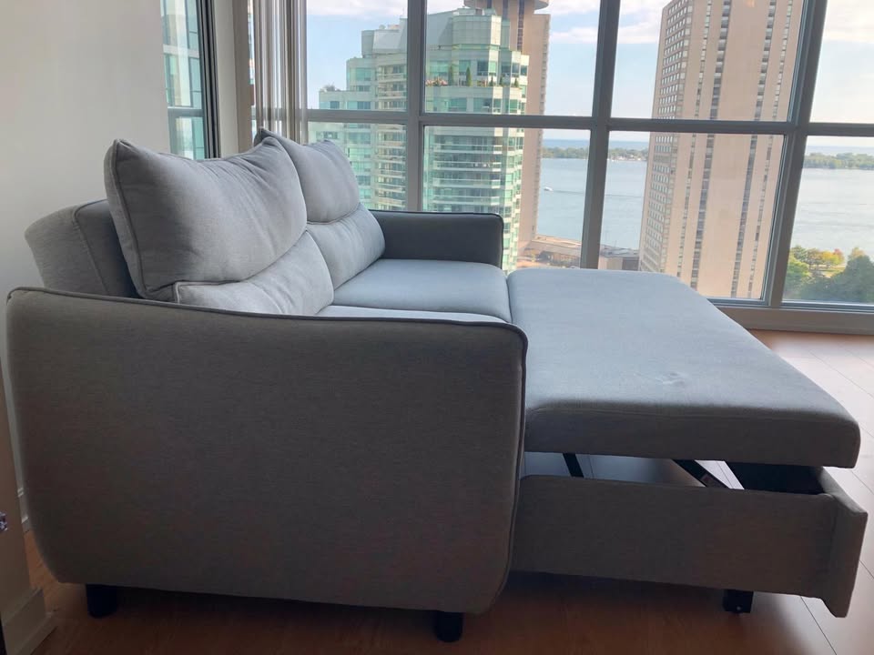 Moving sale Structube Veronique sofa-bed - photo 5