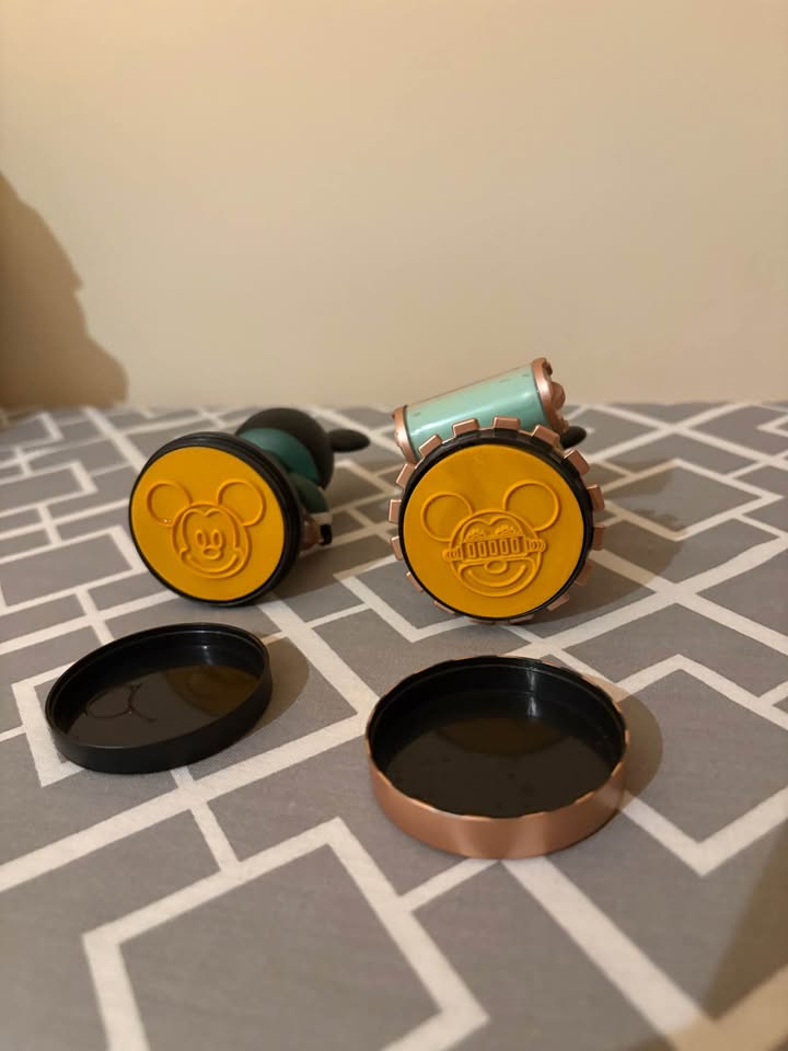 Miniso Disney cool Mickey stamps figures - photo 3