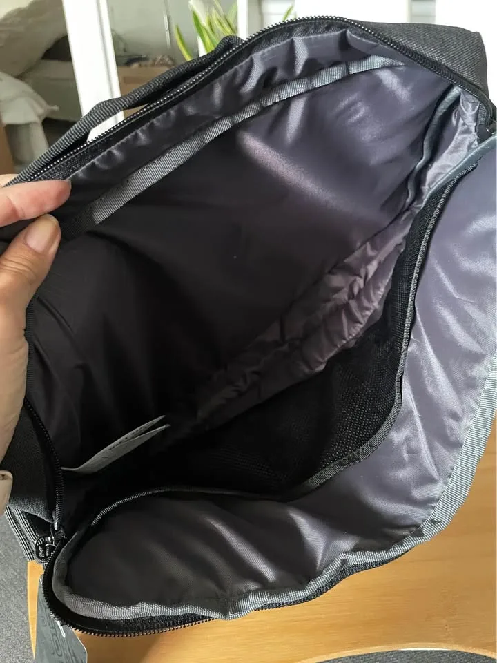 BRAND NEW Laptop Bag image indicator(2)