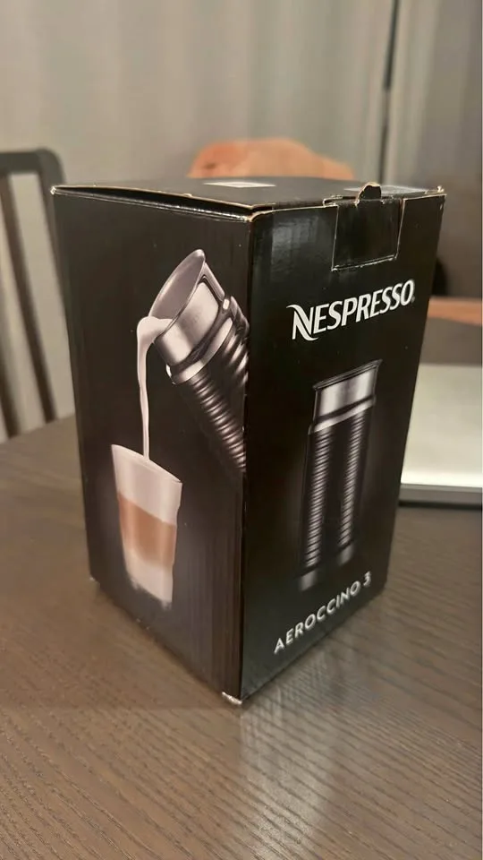 Nespresso Aeroccino 3 Milk Frother thumbnail