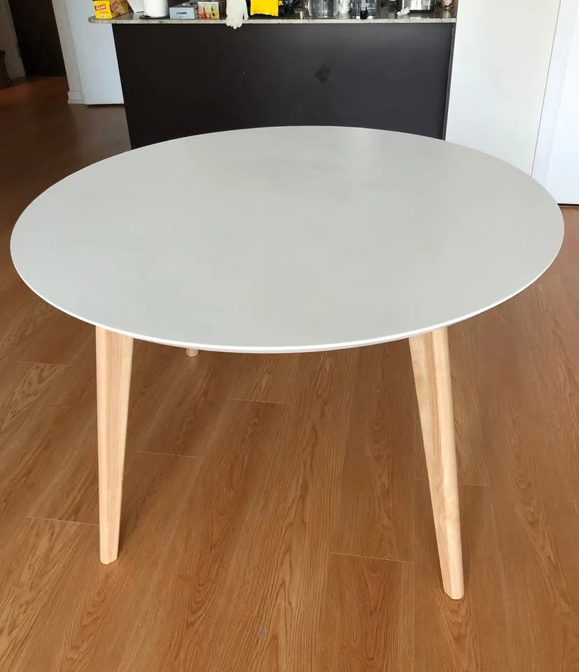 Structube ARLY Dining Table - White - $100 image indicator(2)