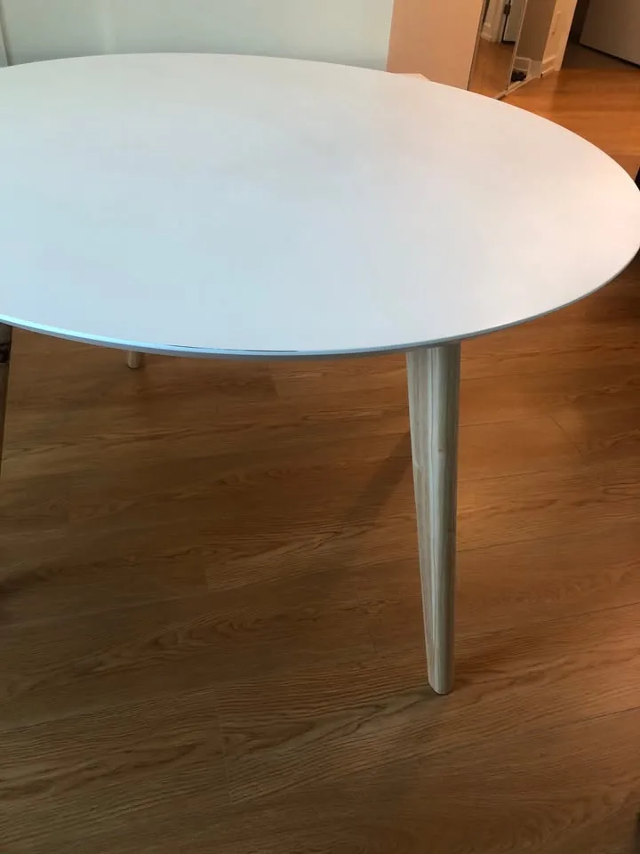 Structube ARLY Dining Table - White - $100 image indicator(3)