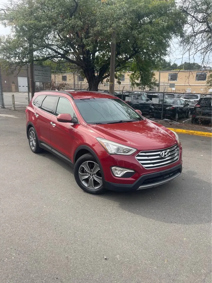 2016 Hyundai Santa Fe SE Sport Utility 4D image indicator(7)