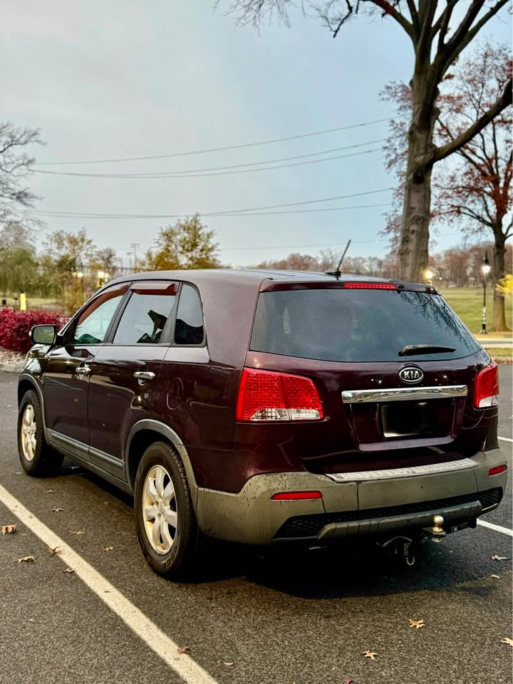 2012 Kia Sorento EX Sport Utility 4D - photo 4