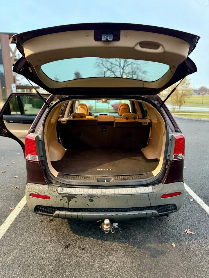 2012 Kia Sorento EX Sport Utility 4D image indicator(9)