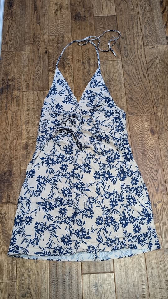 New with Tag CUPSHE Floral Print Twisted Halter Dress,XL - photo 2