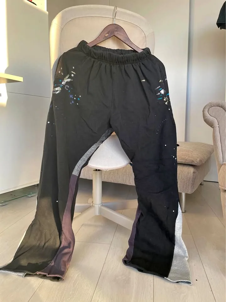 Mnml paint sweat pants black size Medium fits 32 roughly thumbnail