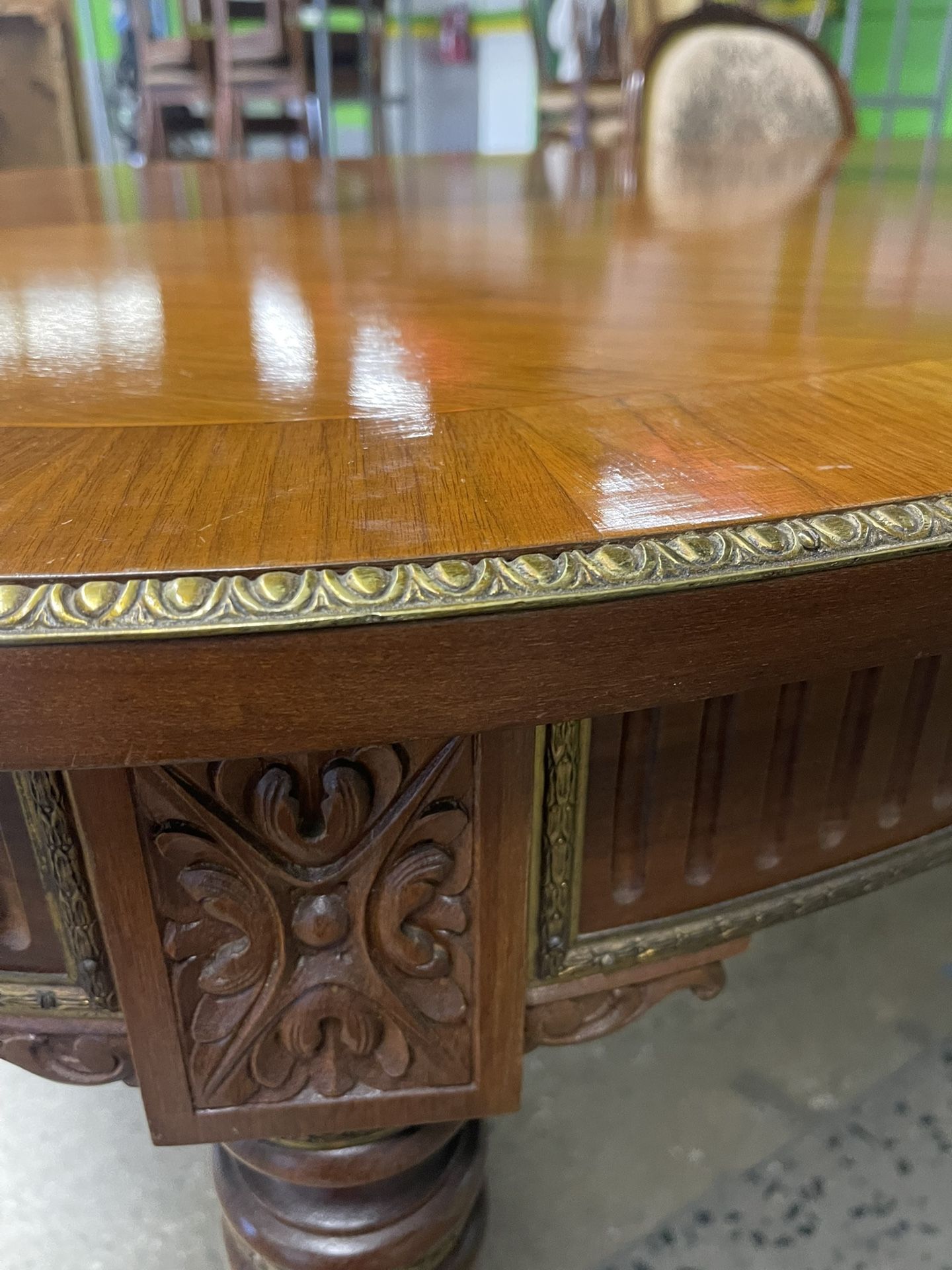 Vintage Wood Table - FREE DELIVERY - photo 4