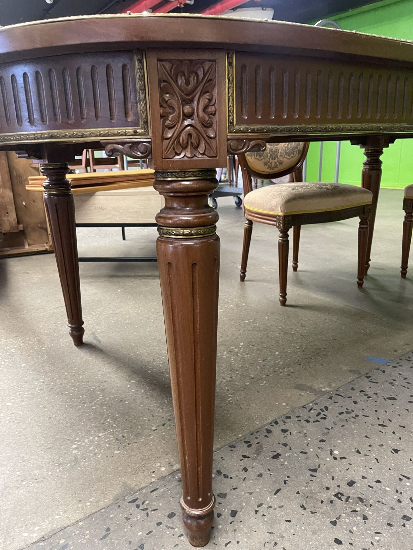 Vintage Wood Table - FREE DELIVERY - photo 5