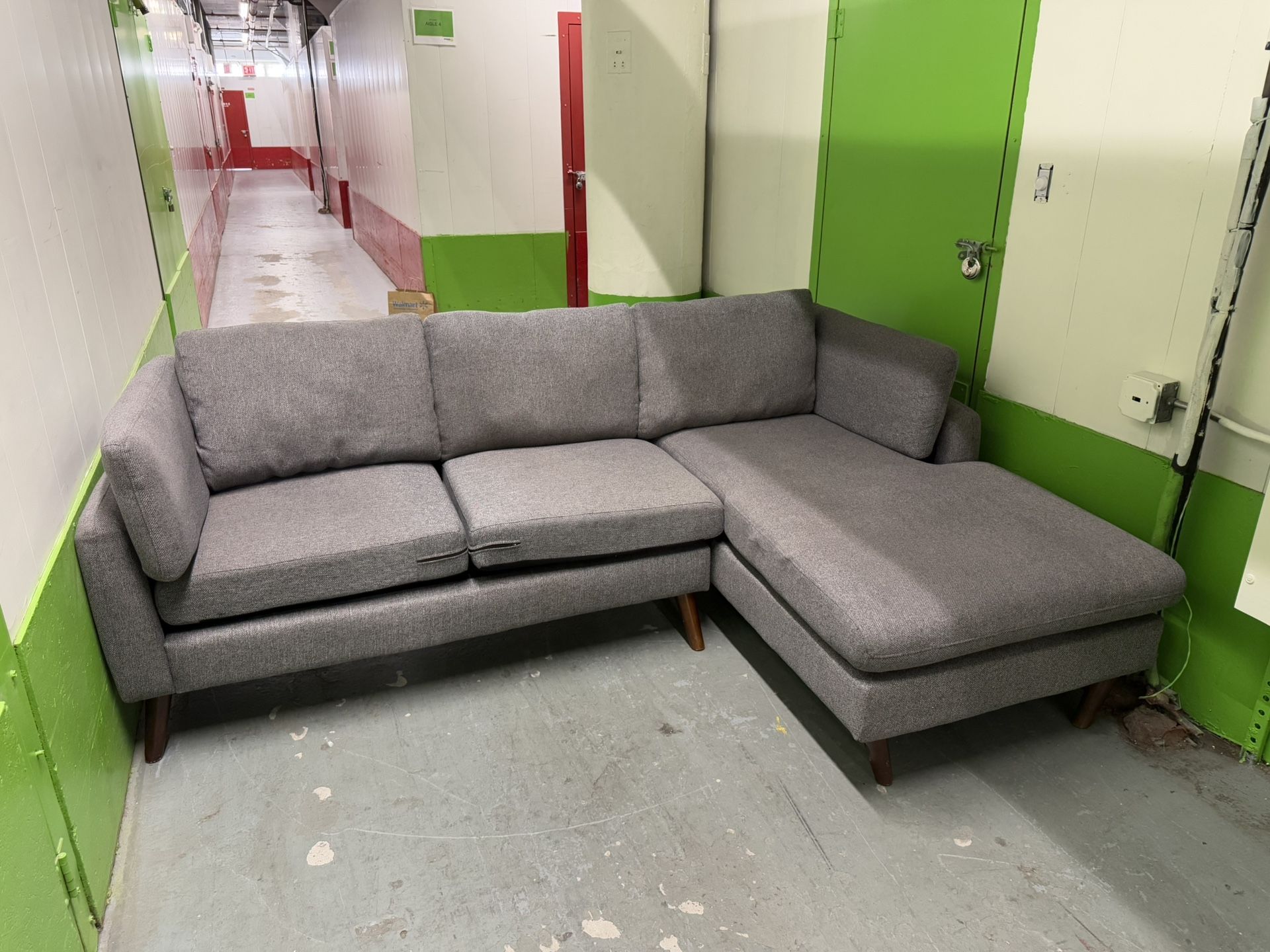 Modern Gray Sectional Sofa with Chaise — FREE DELIVERY