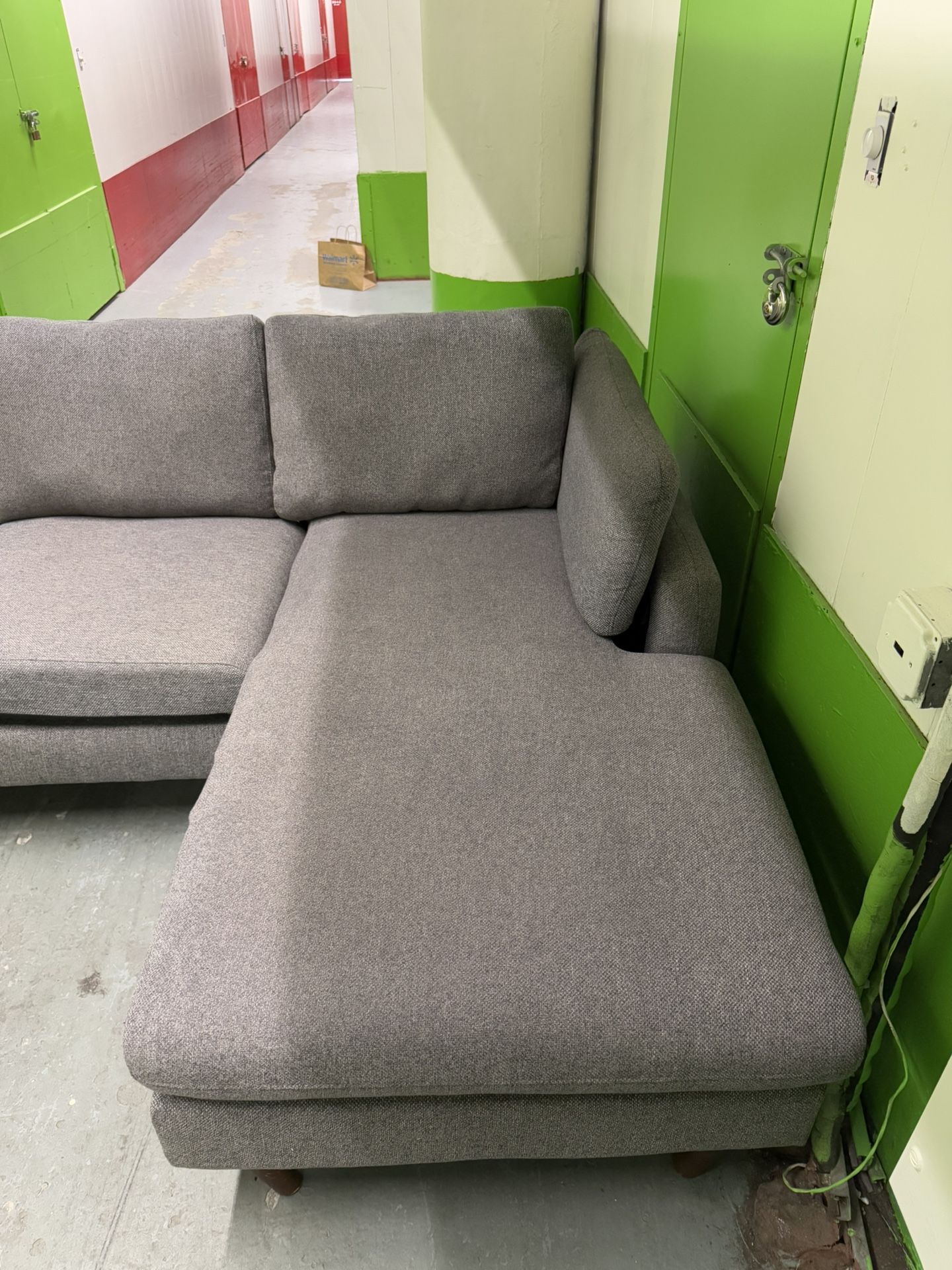 Modern Gray Sectional Sofa with Chaise — FREE DELIVERY - photo 3