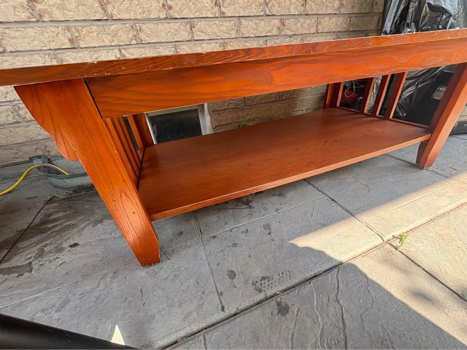 Wooden table SALE image indicator(4)