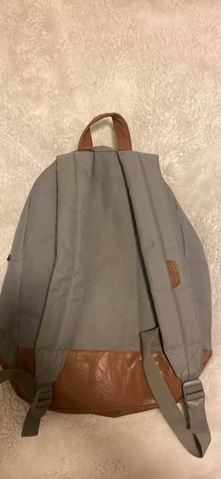 Herschel backpack 🎒 - photo 4