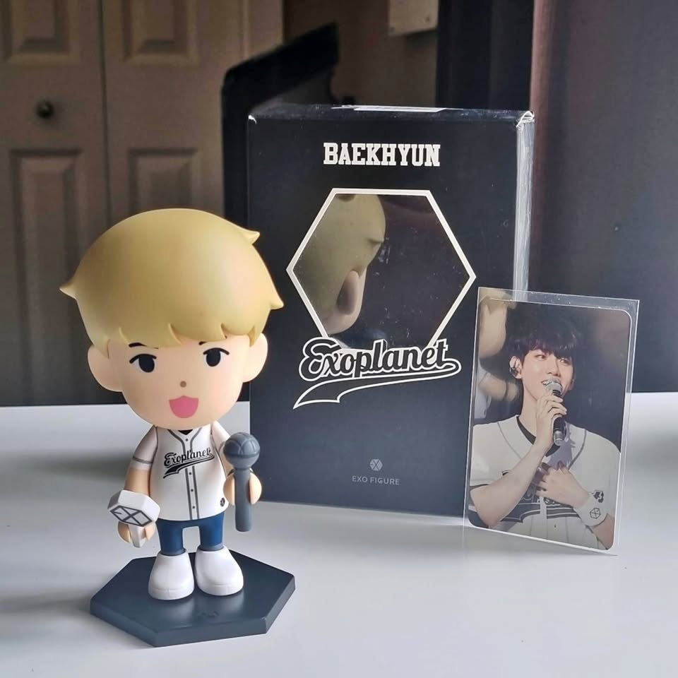 EXO Baekhyun Figure K-Pop decoration collective figure