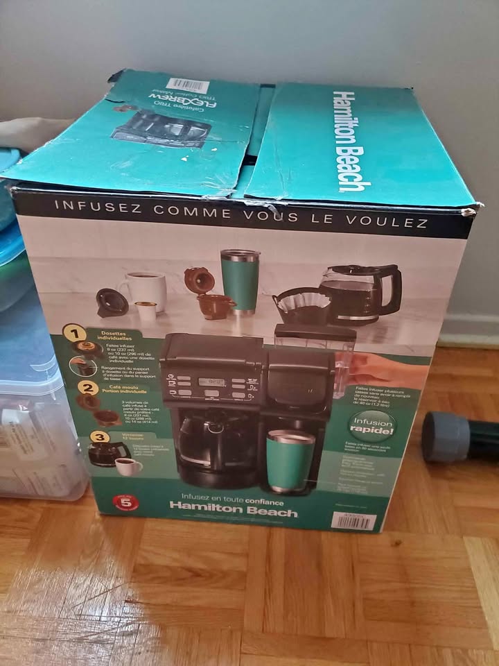 Hamilton Beach FlexBrew Trio Coffee Maker (Model 49905C)