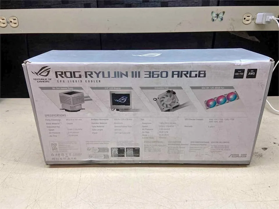 Rog Ryuo 3 360 lcd white aio cooler