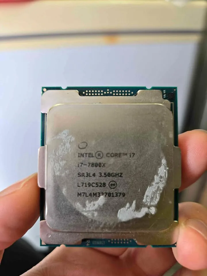 Intel i7 7800x with 4x8gb ddr4 ram untested selling as is