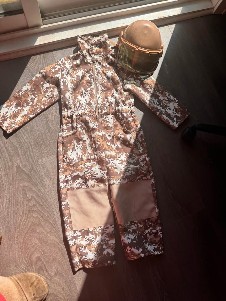 Police costume size 4-6 - photo 3