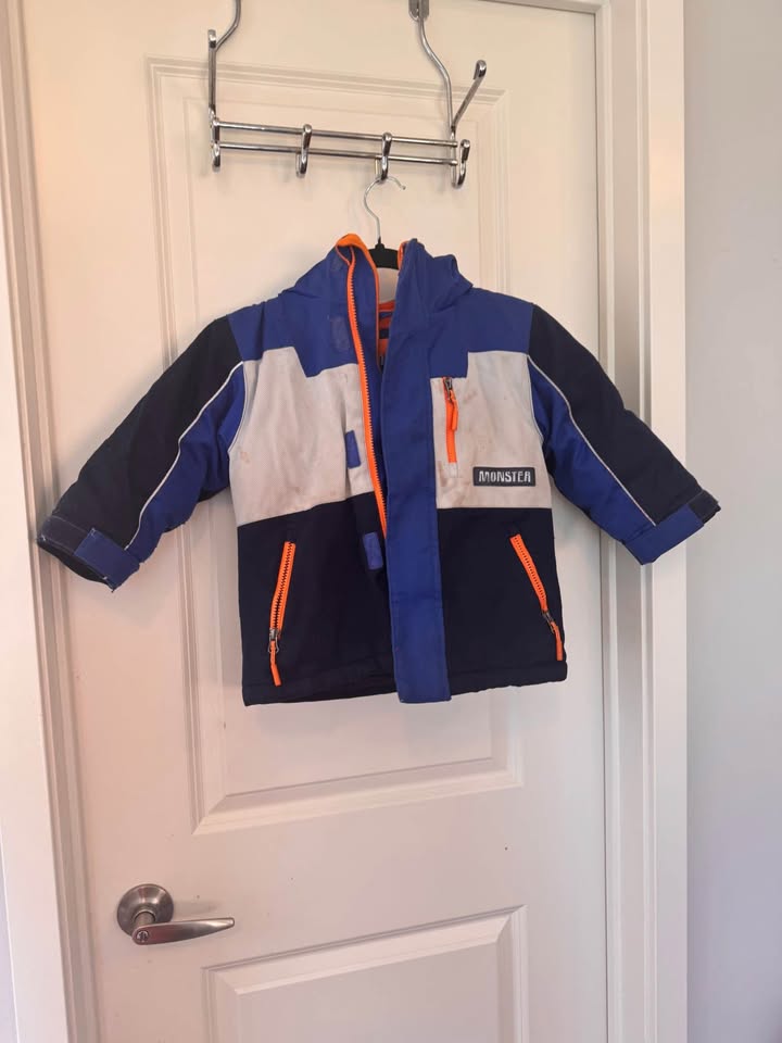 Boys Snow jacket size 4 - photo 2