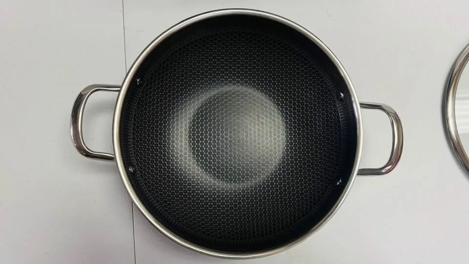 Kissing the kitchen image indicator(5)