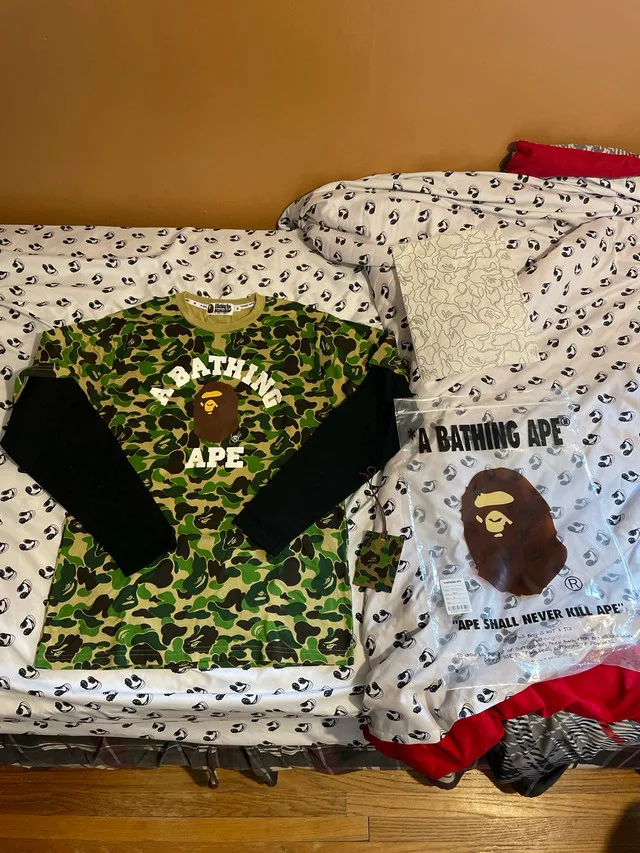 Bape Camo Long Sleeve Medium GREAT CONDITION A Bathing Ape thumbnail