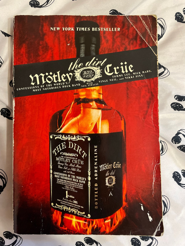 The Dirt Motley Crue Biography