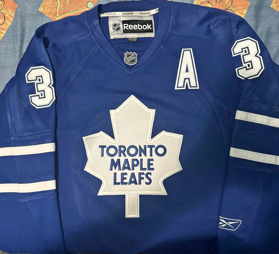 Dion Phaneuf Signed Jersey thumbnail