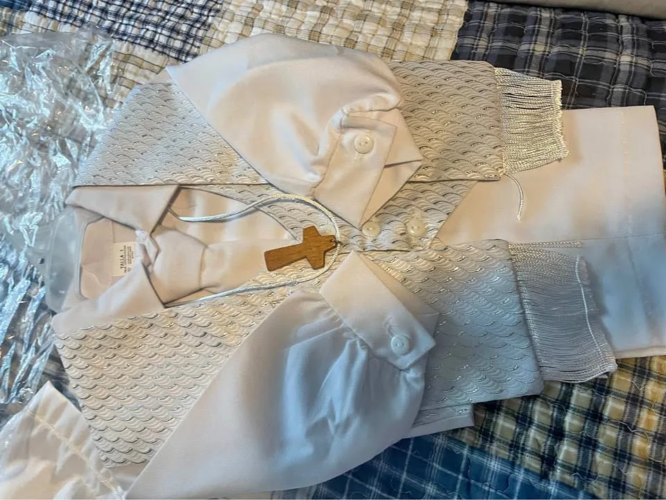 Traje de bautizo thumbnail