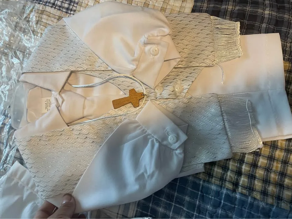 Traje de bautizo image indicator(2)