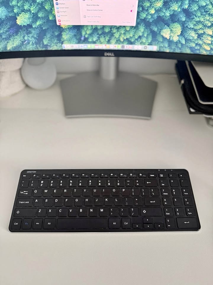 OMOTON 2.4GHz Wireless Keyboard