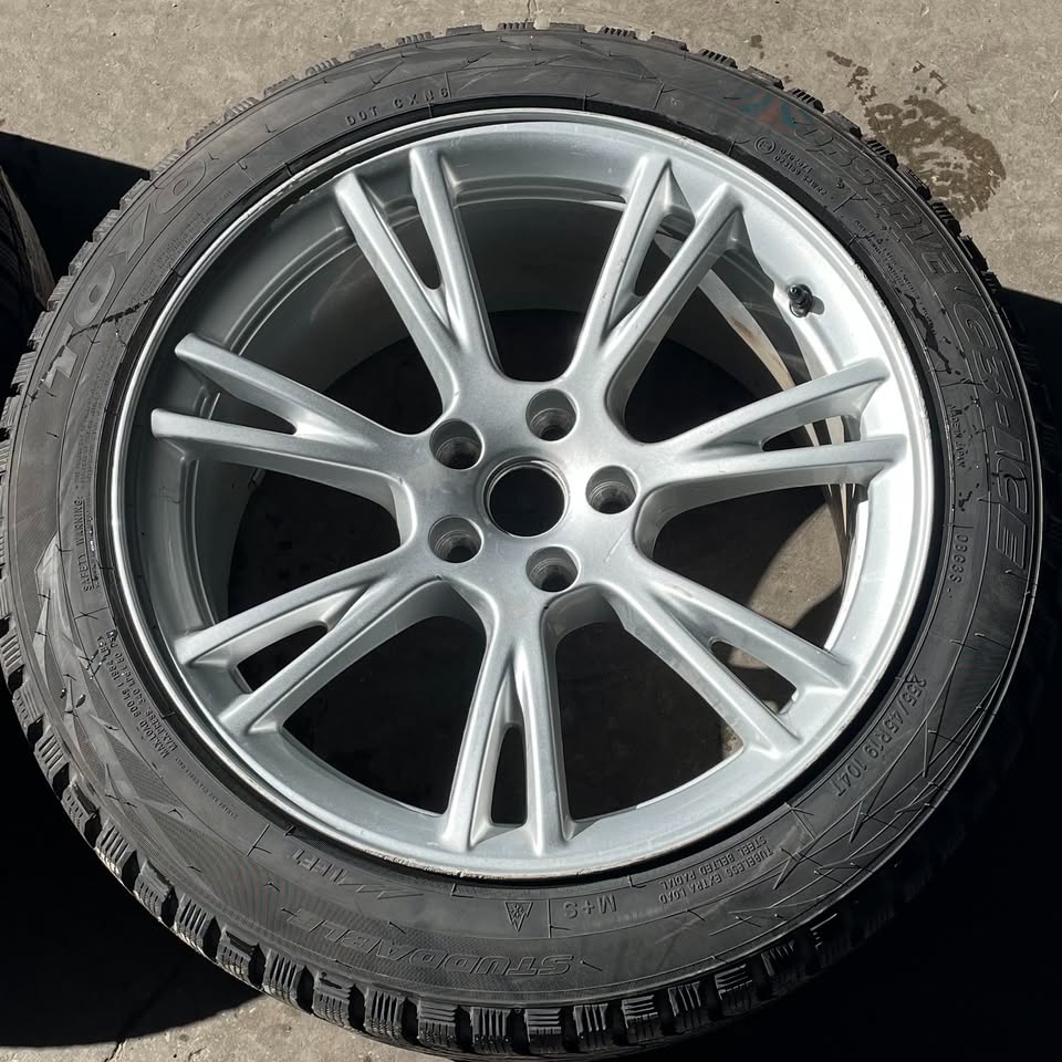 19 INCH TESLA Y WINTER PACKAGE - photo 2
