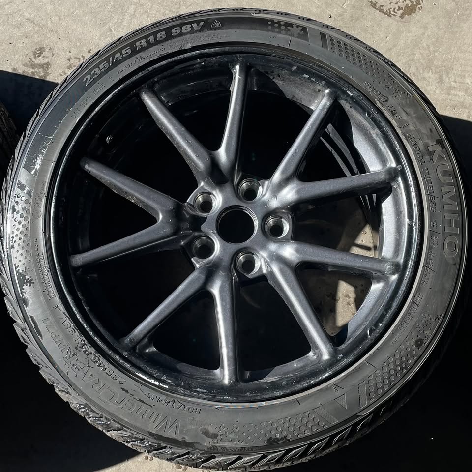 18 INCH TESLA 3 18 INCH WINTER PACKAGE - photo 3