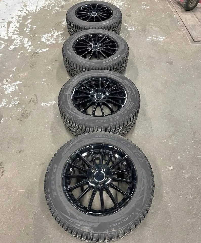 17 INCH MERCEDES GLB 250 WINTER PACKAGE thumbnail