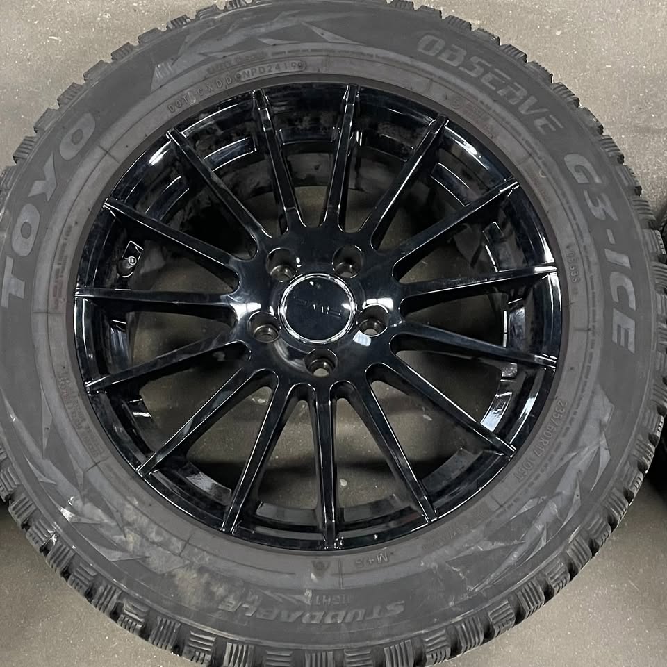 17 INCH MERCEDES GLB 250 WINTER PACKAGE - photo 3