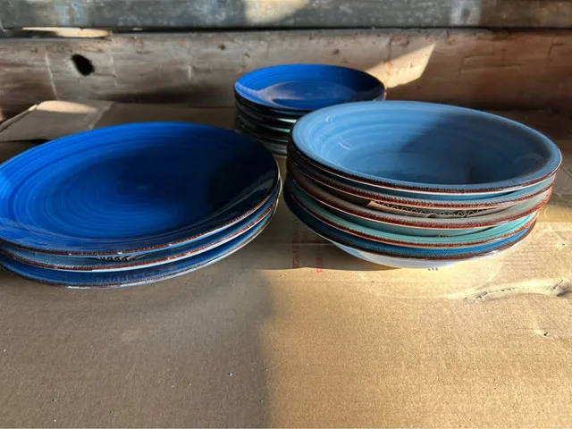 Bonita Stoneware Plates and Bowls thumbnail