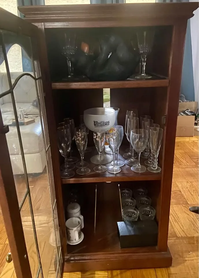 Wine Display Cabinet image indicator(2)