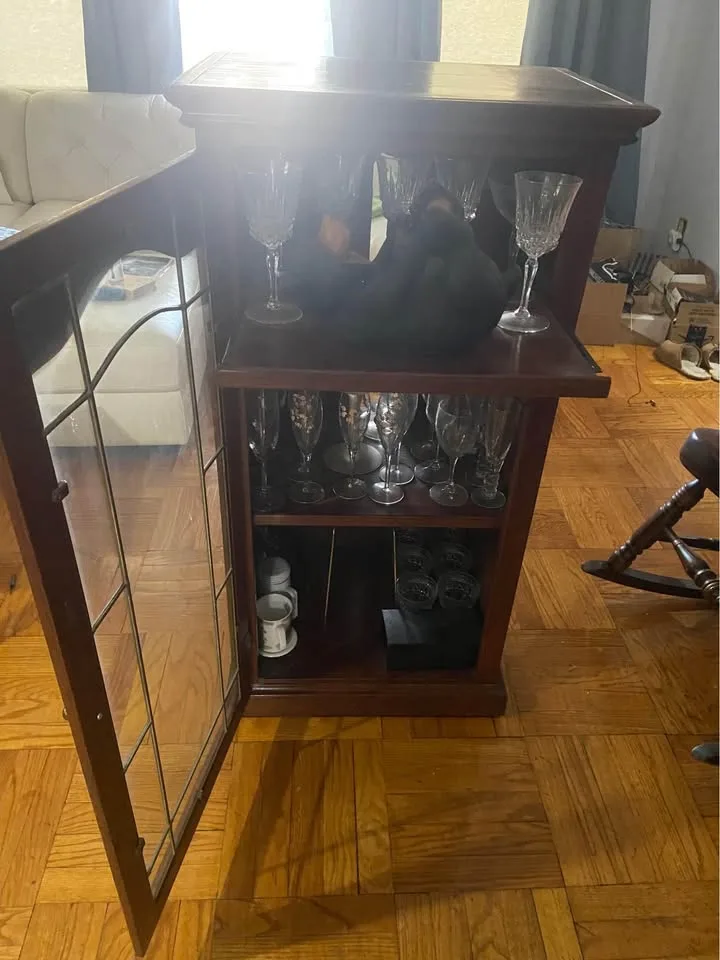 Wine Display Cabinet image indicator(3)