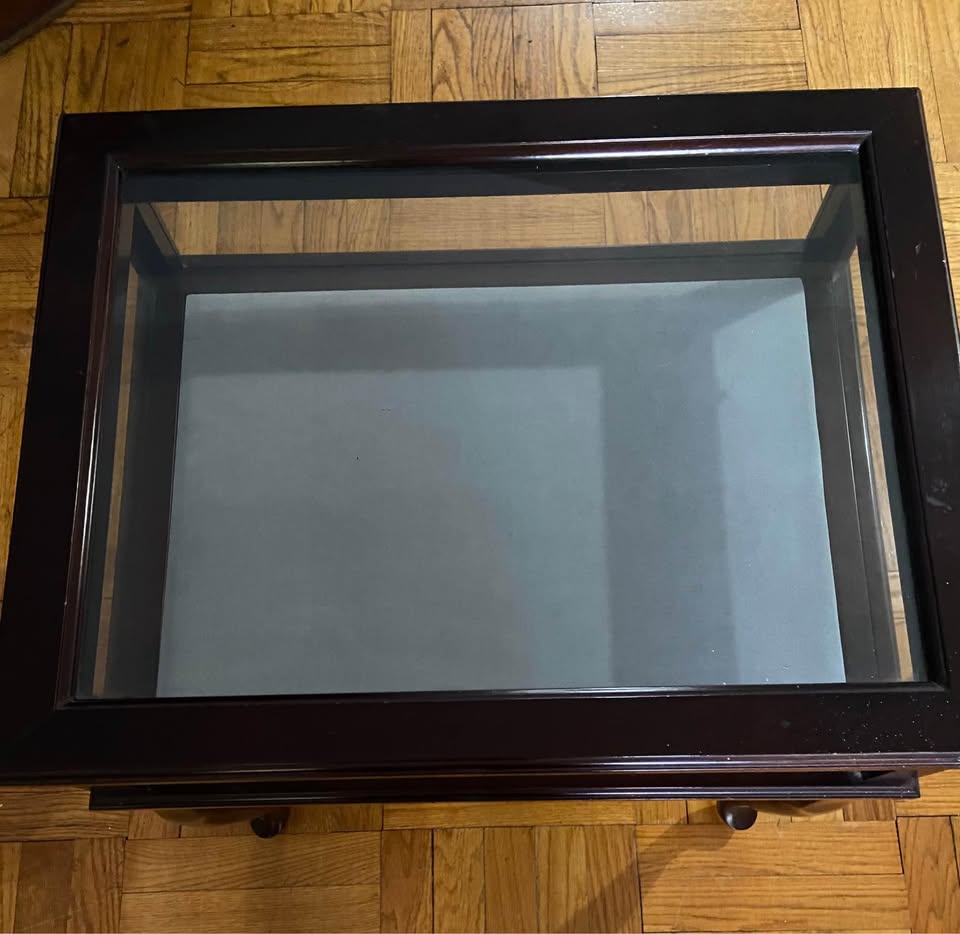 Bombay Co Display Case End Table - photo 5