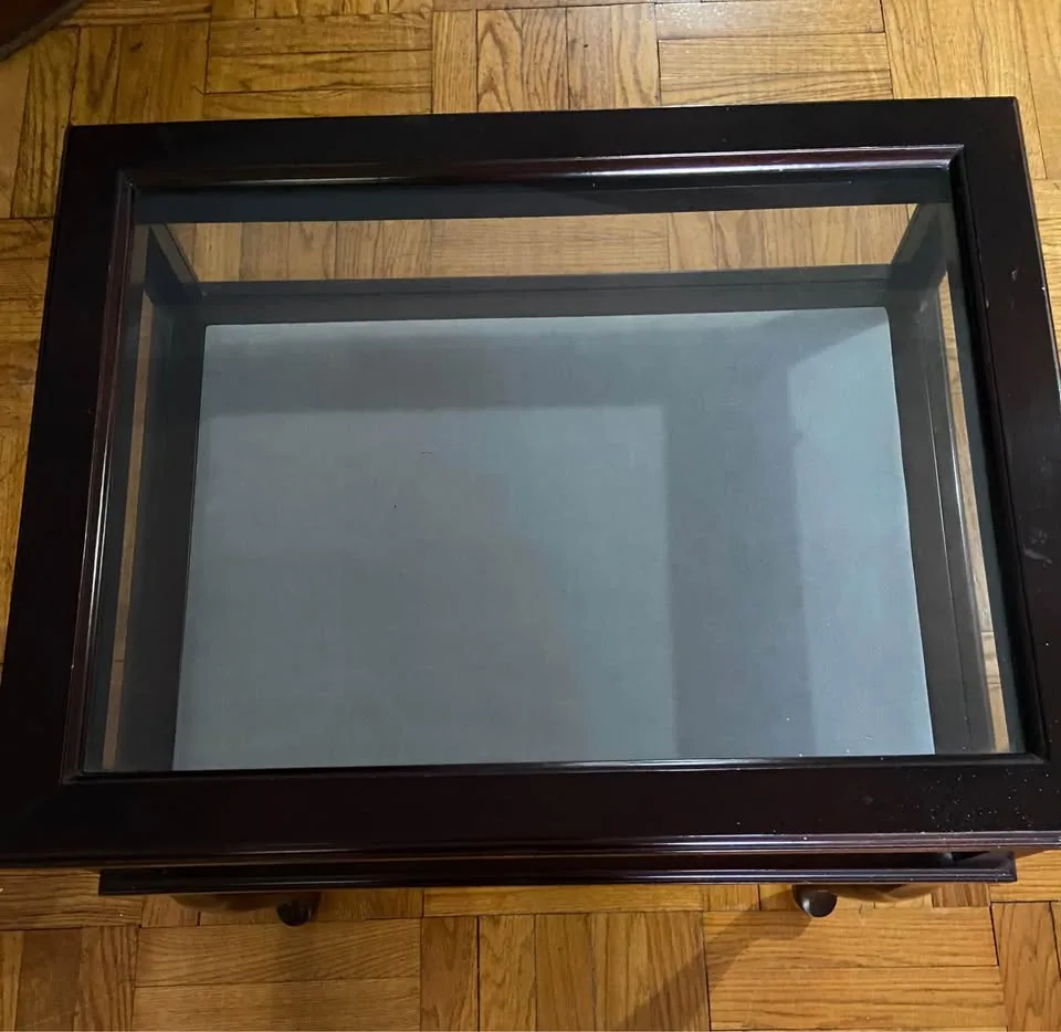 Bombay Co Display Case End Table image indicator(5)