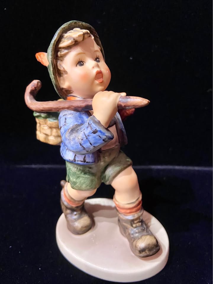 M.J. HUMMEL - photo 2