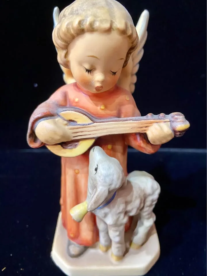 M.J. HUMMEL image indicator(4)