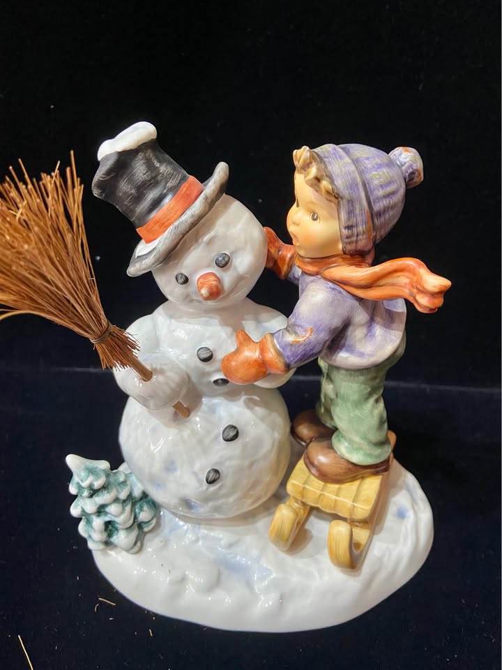 M.J. HUMMEL: Original - photo 4