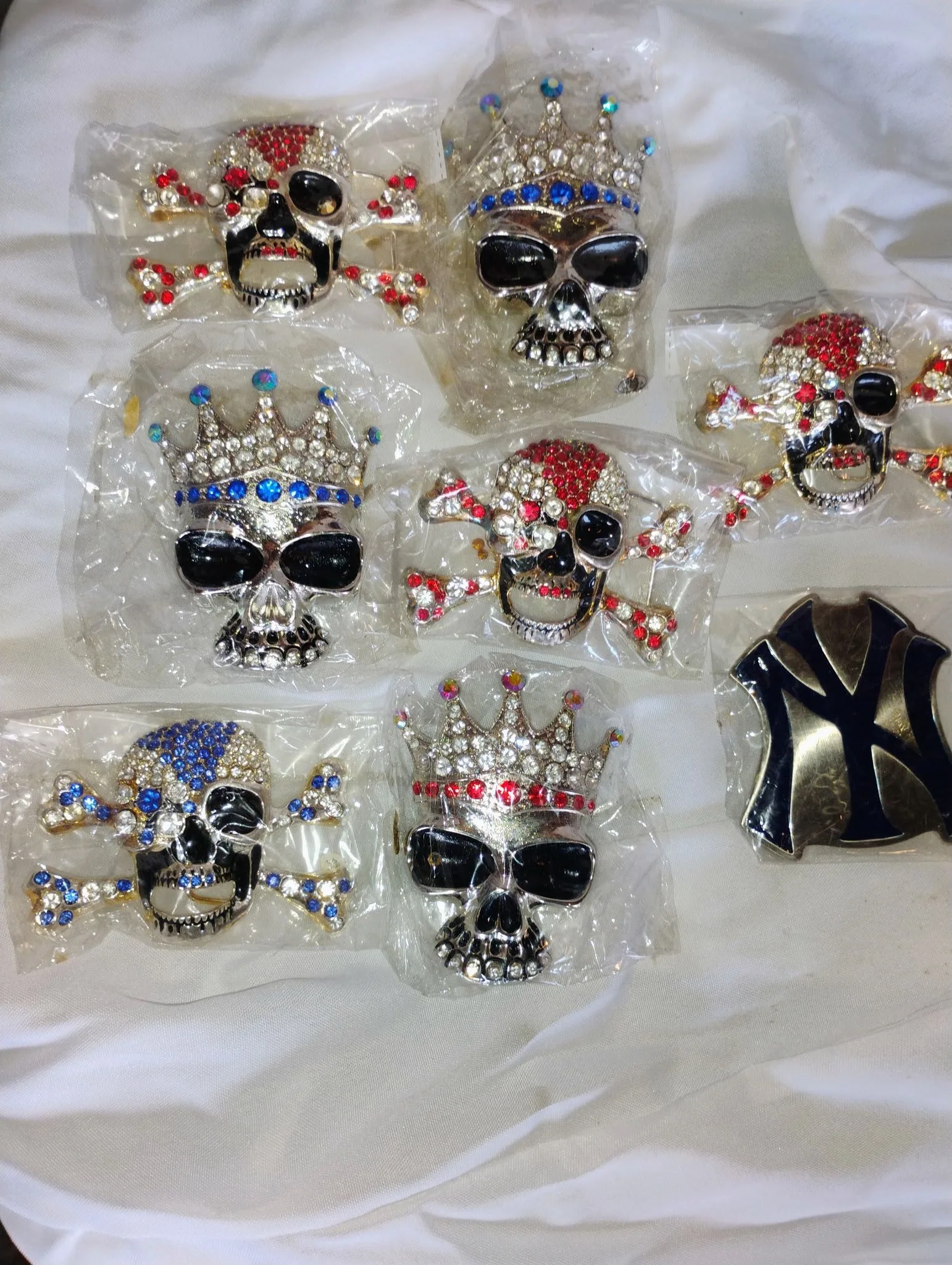 Lot Of 8 Belt buckle thumbnail