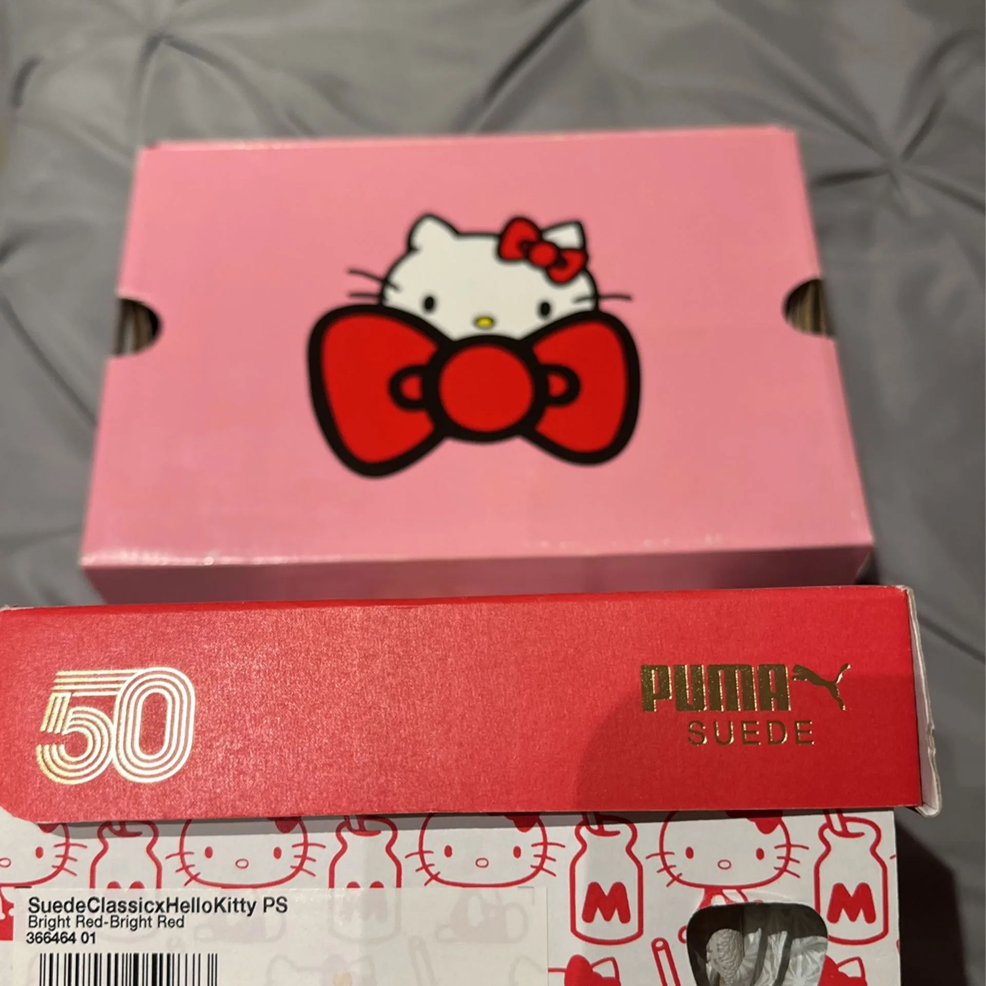 Hello Kitty Special Edition Puma Sneaker image indicator(3)