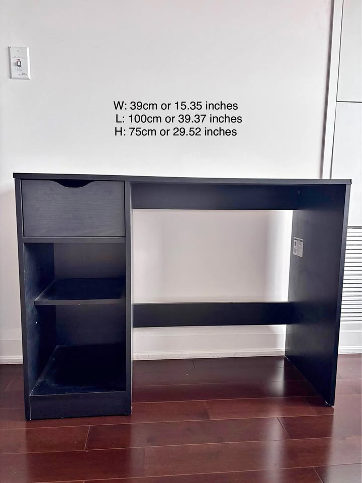 Desk/Table