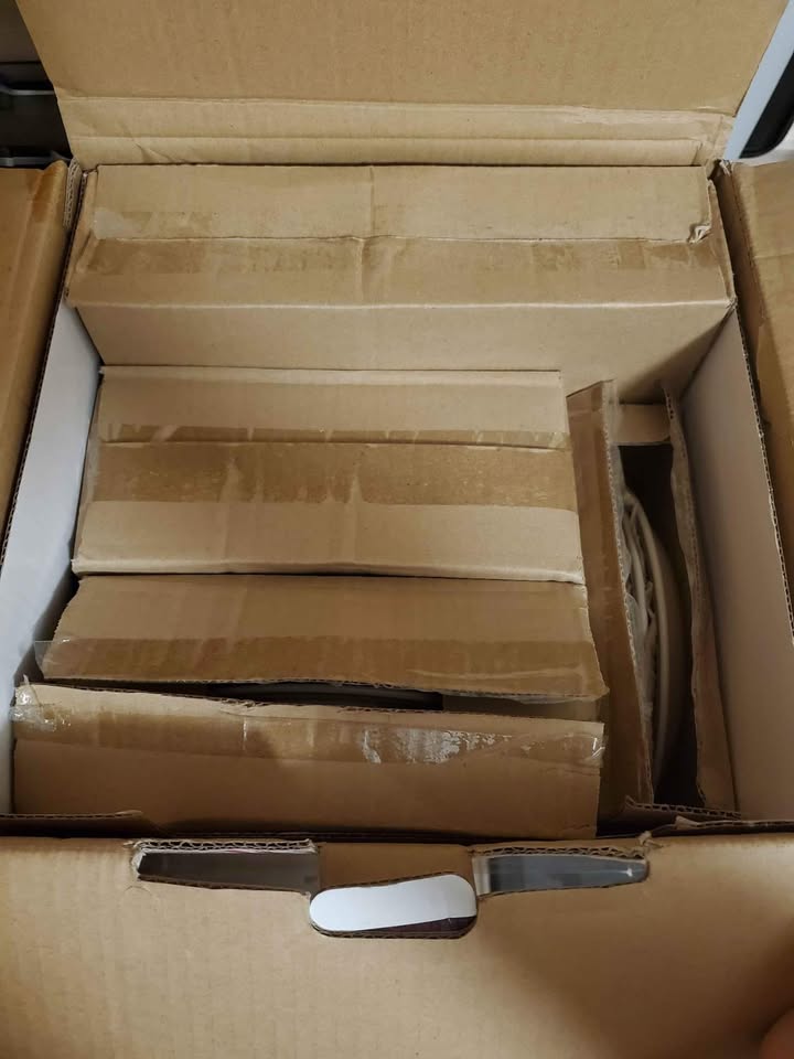 16 Piece Dinnerware Set - photo 3