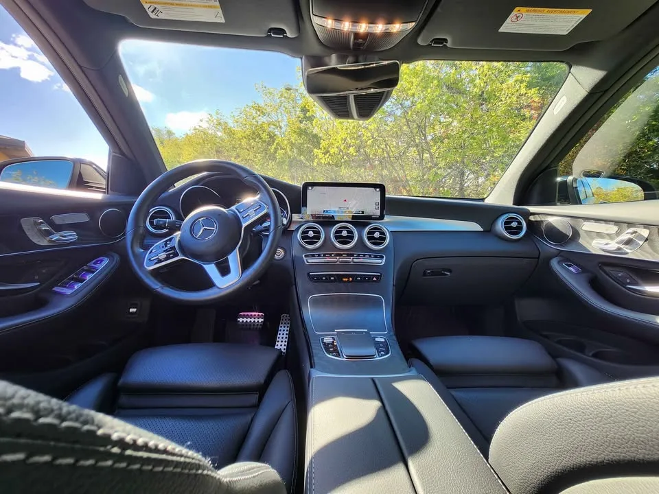 2022 Mercedes-Benz GLC image indicator(2)