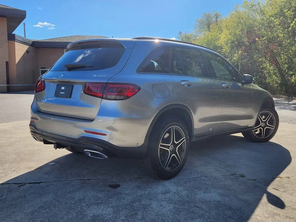 2022 Mercedes-Benz GLC image indicator(7)