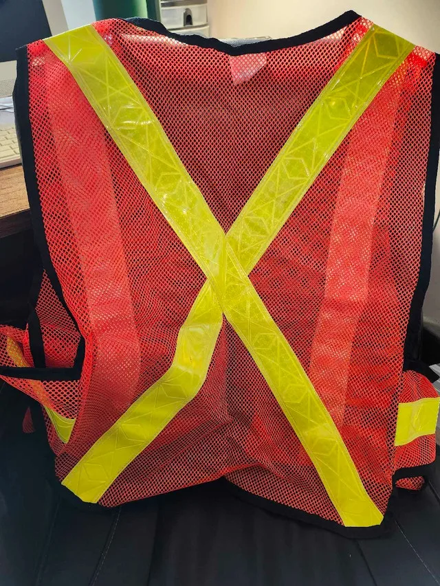 Seam Construction Vest image indicator(2)